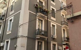 Montello Guest House & Apartment